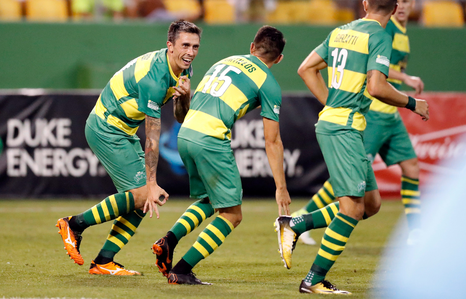 Rowdies vs Monarchs