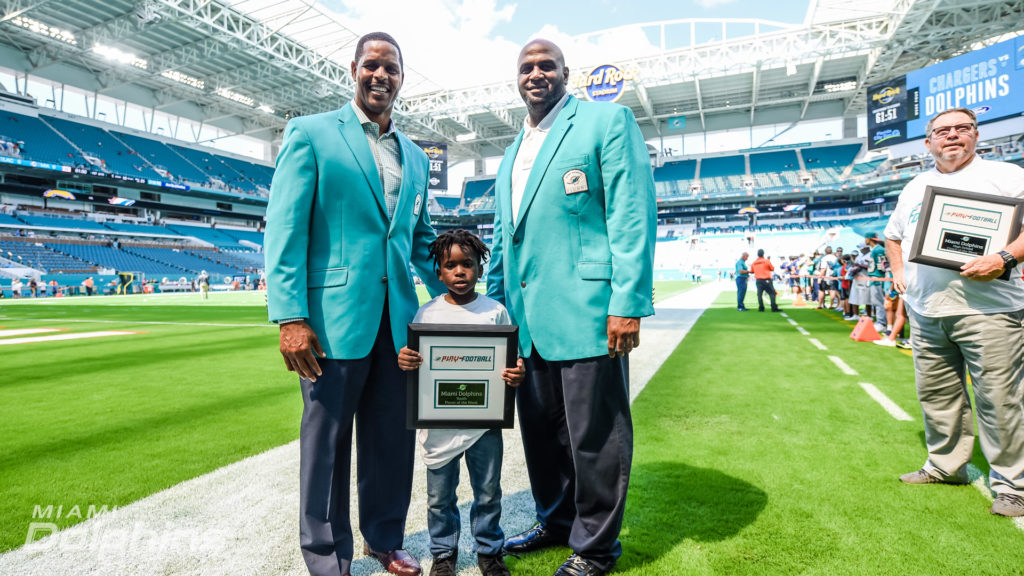 Miami Dolphins Play Football