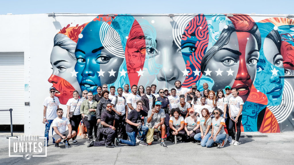 Miami Dolphins FOOTBALL UNITES