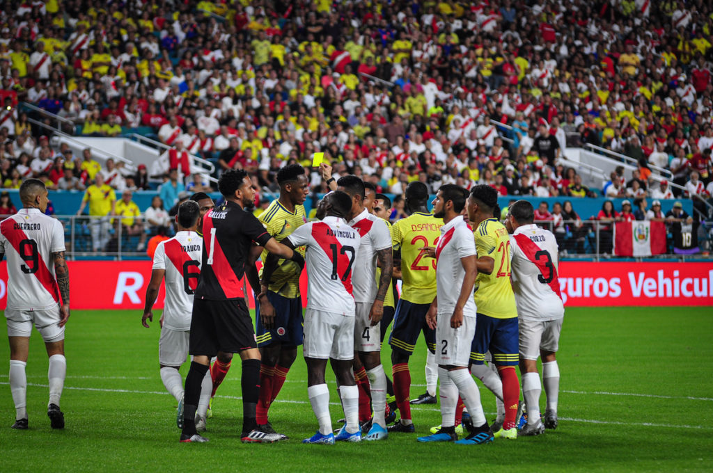 Los Cafeteros vs Blanquirroja