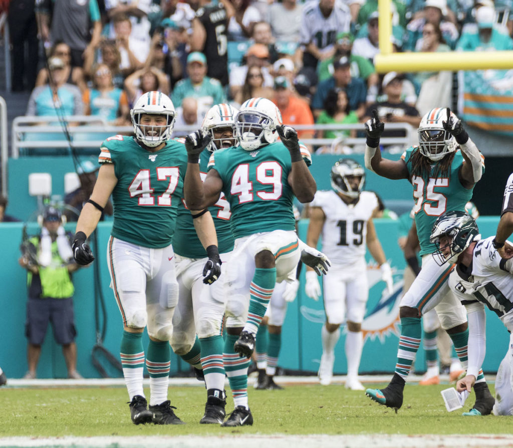 Fins beat the Eagles