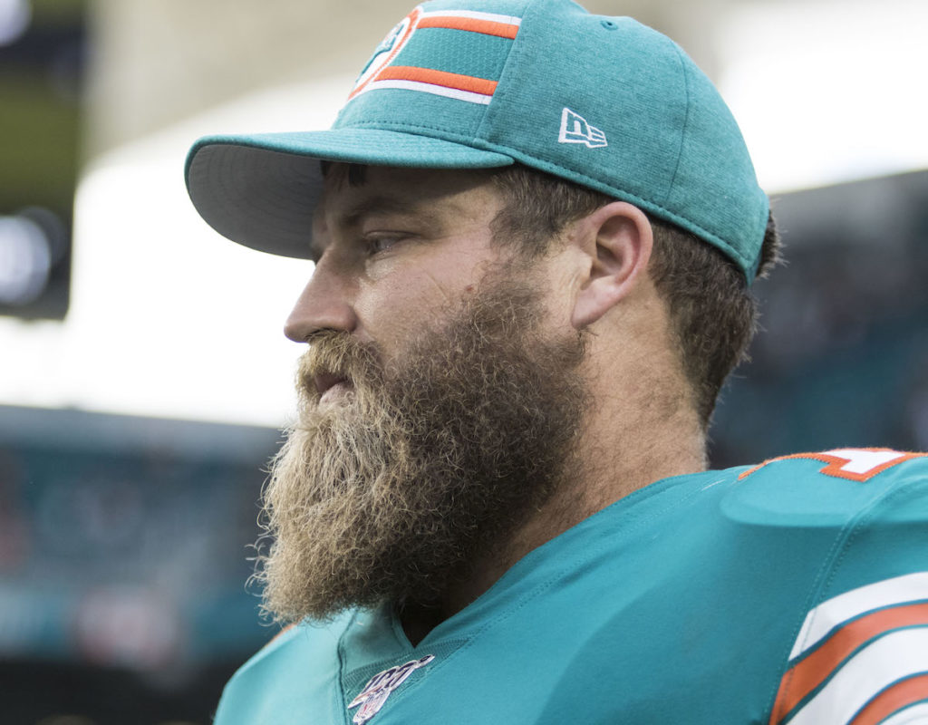 Fins beat the Eagles