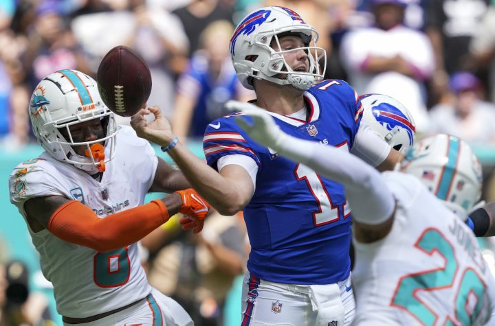 Dolphins Bills Lead Division