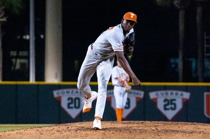 Canes baseball dominates FIU for second-straight mercy rule victory - The Miami  Hurricane