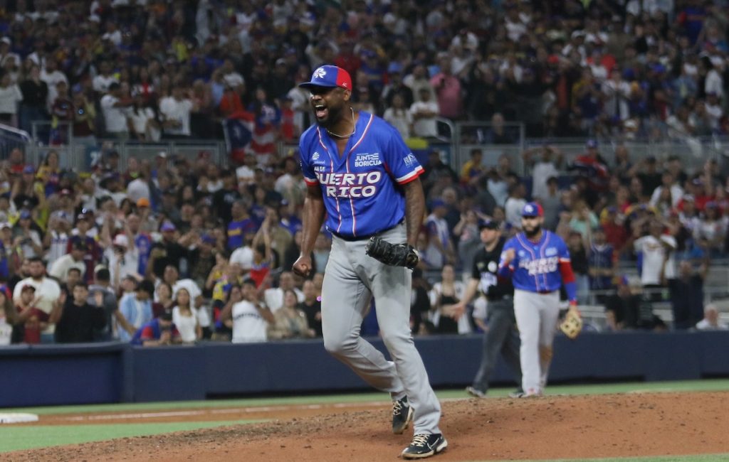 Criollos Caguas Tiburones Guaira