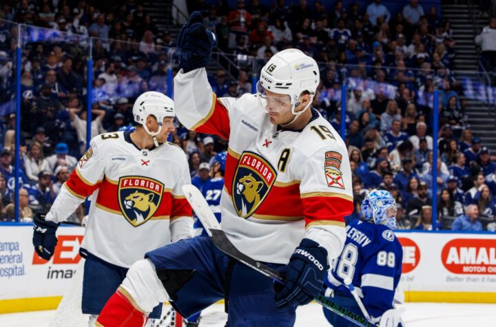 Panthers Demolish Lightning