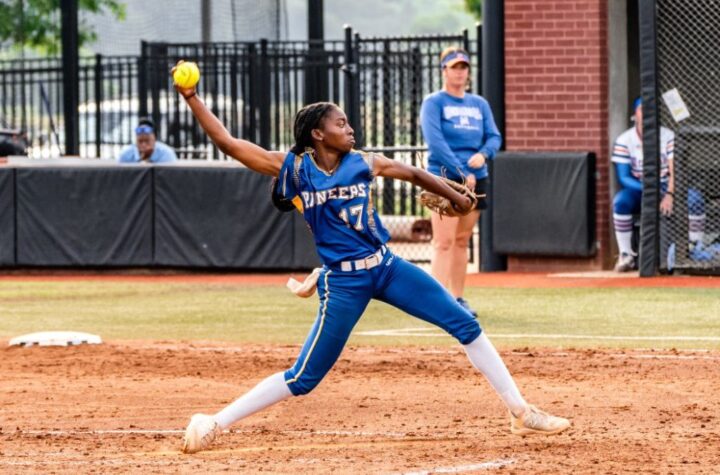 FIU Softball Two Pitchers