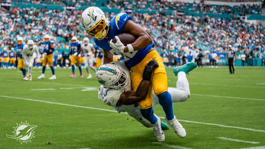 Dolphins Fail Lead Chargers
