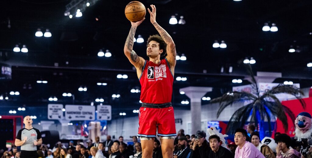 Heat Sign Lester Quiñones