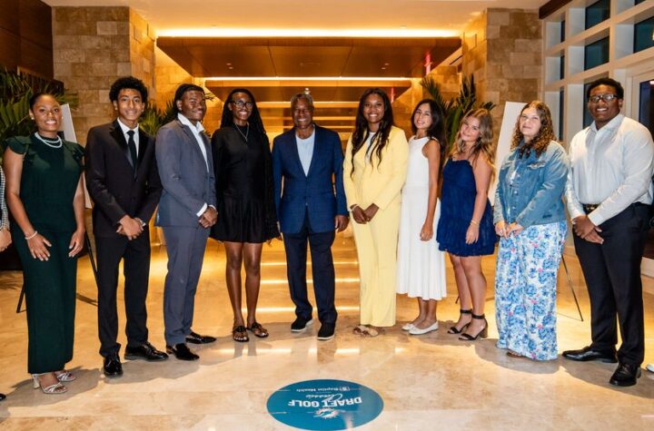 Dolphins Nat Moore Scholarship