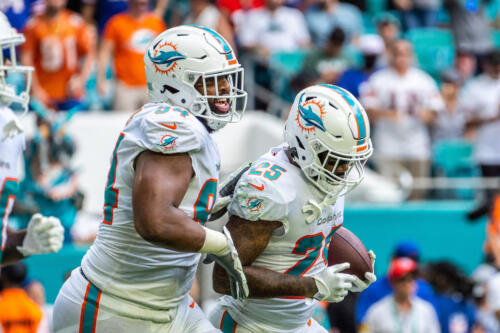 Miami Dlphins vs Buffalo Bills 9:19:21_10