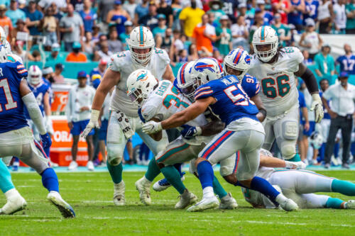 Miami Dlphins vs Buffalo Bills 9:19:21_12