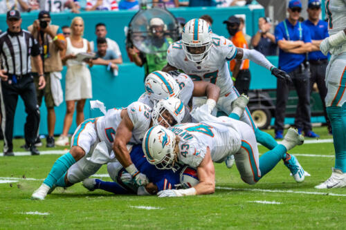 Miami Dlphins vs Buffalo Bills 9:19:21_21