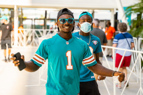 Miami Dlphins vs Buffalo Bills 9:19:21_4